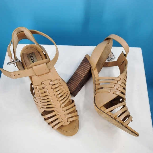 Steve Madden Sandrina tan heeled sandals - Picture 5 of 13
